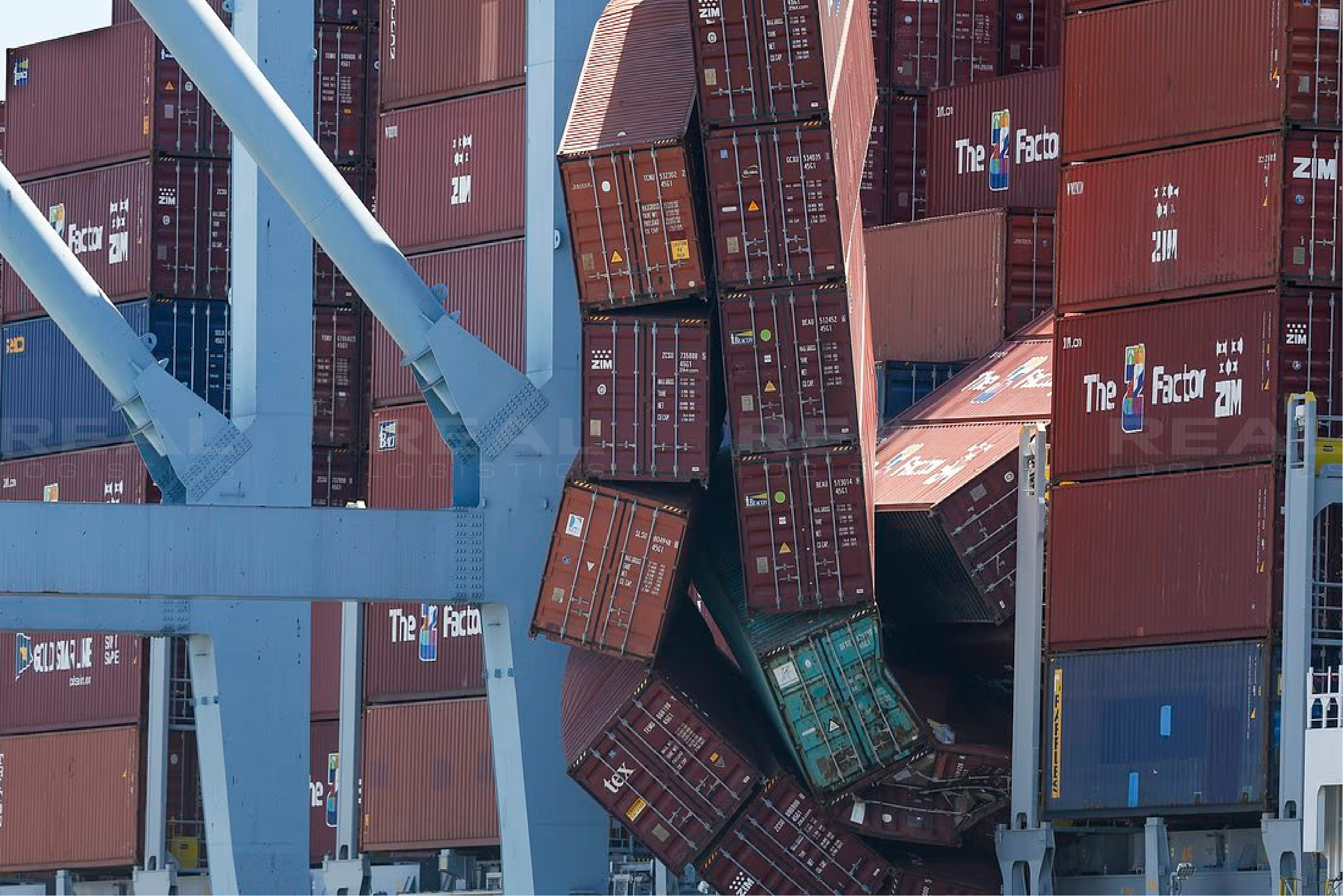 67-container-roi-tu-tau-zim-mississippi-tai-cang-long-beach (10).webp